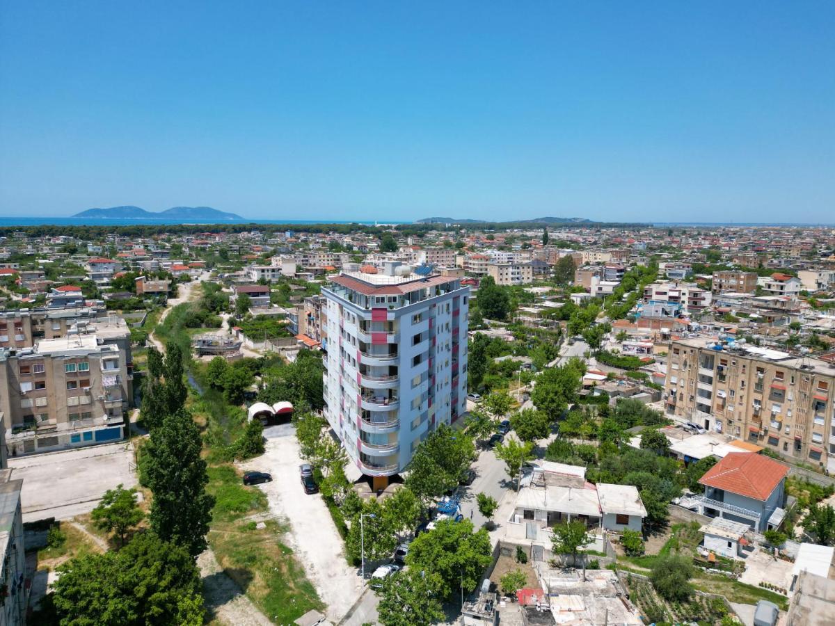 Queen Apartmets Vlorë Екстериор снимка