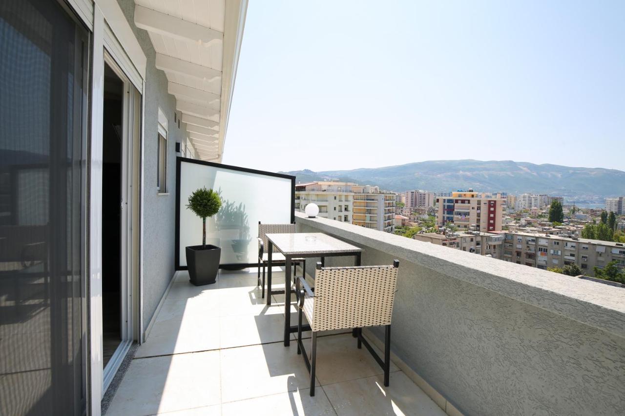 Queen Apartmets Vlorë Екстериор снимка